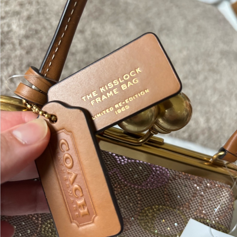 Coach Jacquard Kisslock Frame Bag 16 from the candy crystal collection - Picture 3 of 5